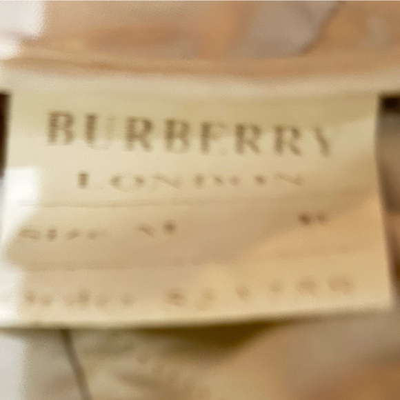 Burberry London White Quilted Puffer Jacket nova plaid check snap front medium - Picture 14 of 14